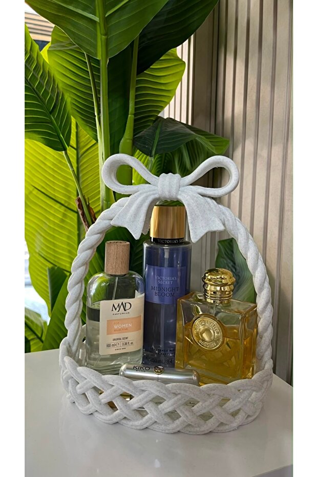 Decorative Organizer Basket with Knitted Detail and Bow, Bathroom and Kitchen Organizer