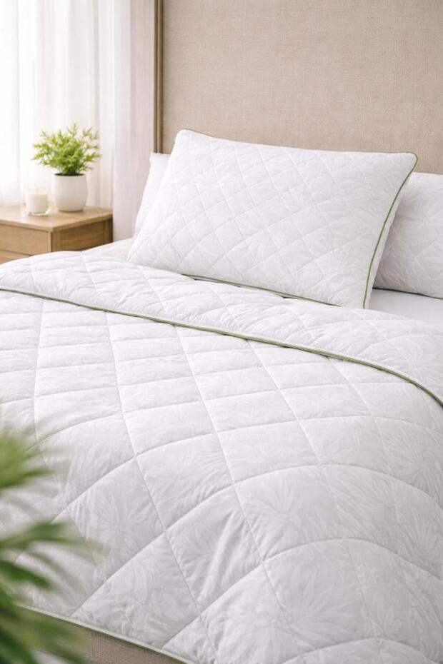 Quilted Aloe Vera Pillow 50X70 cm
