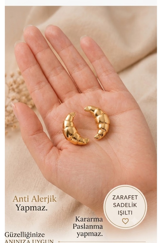 Gold Plated Croissant Earrings - Modern Stylish Design with Curved Pattern for Women