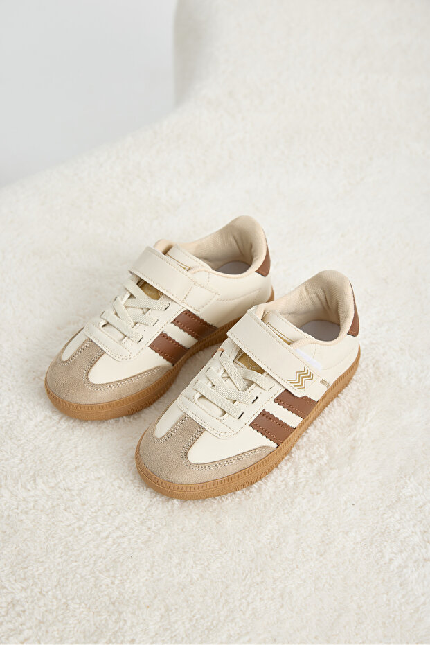 Children's Unisex Beige Thermo Sole Sneaker with Side Stripes and Velcro Laces