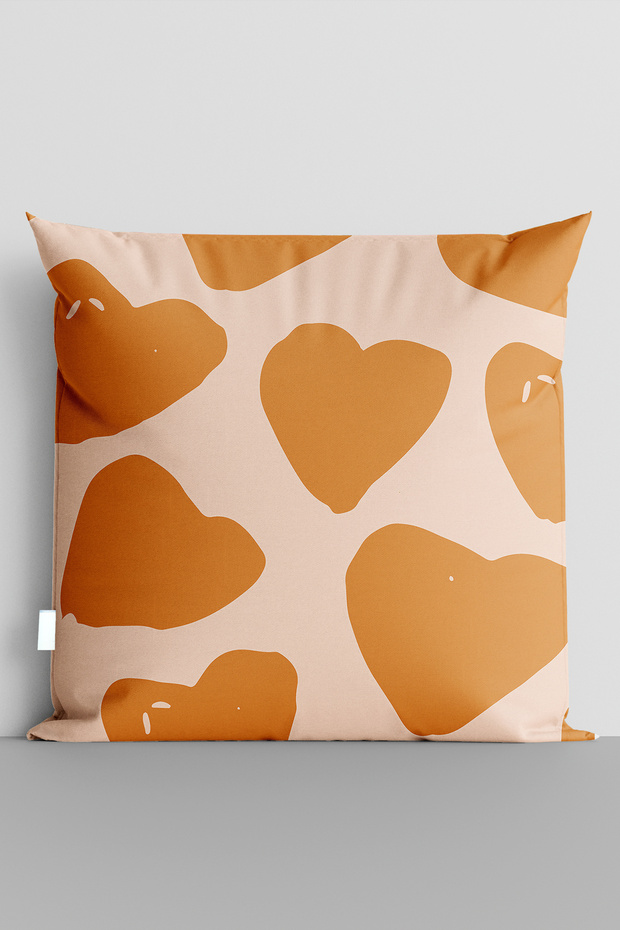 غطاء وسادة مطبوع رقميًا على الوجهين من Orange Hearts - 5636