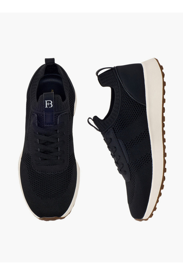 Women Lace-Up Ankle Sneakers