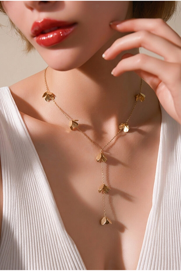 Leaf Detailed Sibil Çetinkaya Collection Necklace