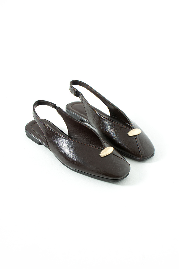Women's Blunt Toe V-Cut Patent Leather Gold Button Accessory Adjustable Sandals Flat Stylish Ballerinas