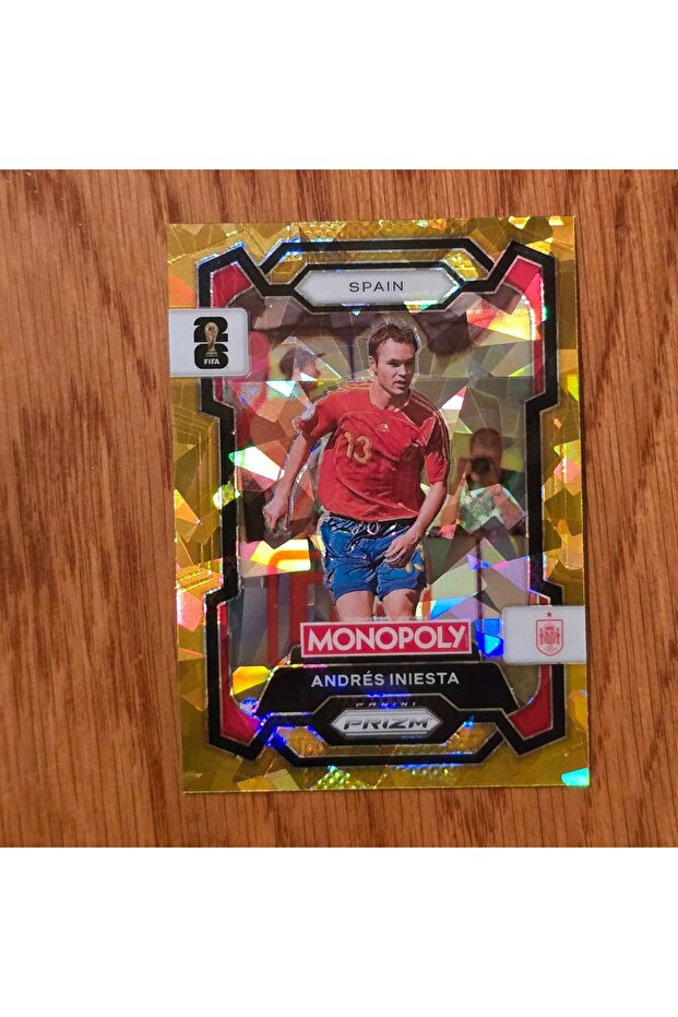 Monopoly Prizm Andres Iniesta Gold Cracked Ice Game Card No.43