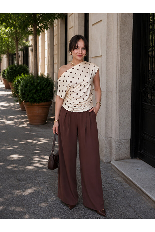 Women's Boat Neck Polka Dot Blouse