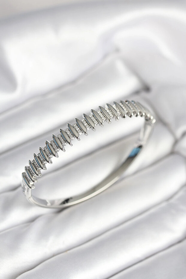 Silver Color Zircon Stone Brass Women's Handcuffs