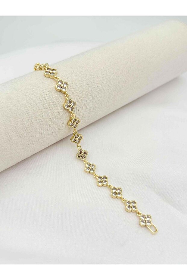Elegant Bracelet Minimal Elegance