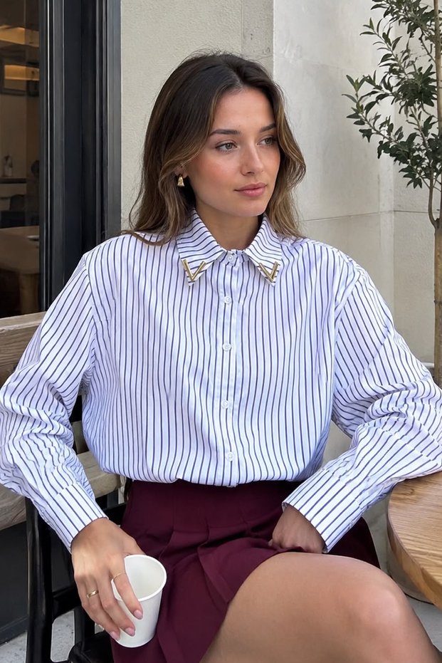 Oversized Shirt with Metal Collar Accessories