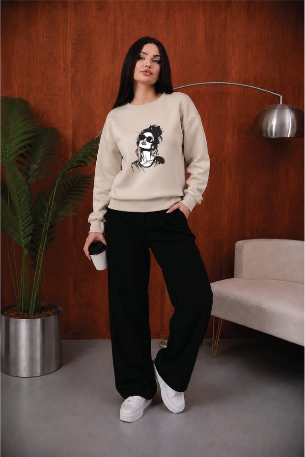 Women's Graphic Printed Comfortable Fit Crew Neck Beige Sweatshirt with Glasses