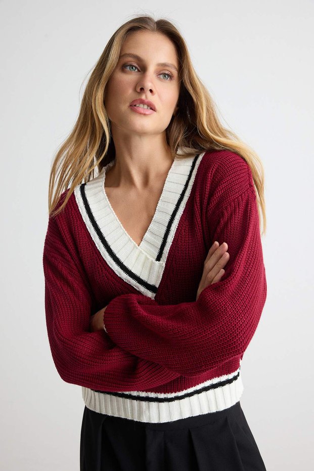 Burgundy V-Neck College Themed Knitwear Sweater Twoaw27Kz00028