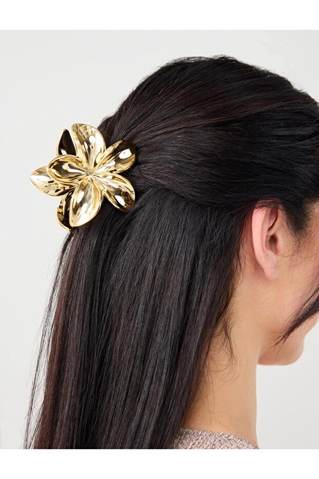 Gold Color Flower Figured Shiny Latch Buckle