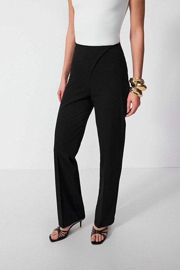 Pantaloni cu design diagonal - 2
