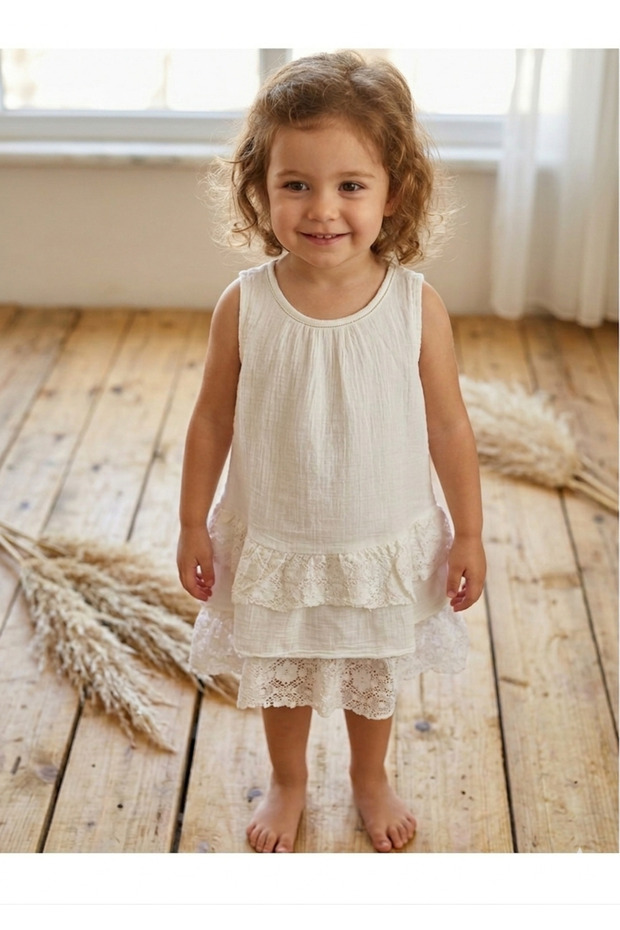 Girl's Lace Detailed White Ruffle Dress