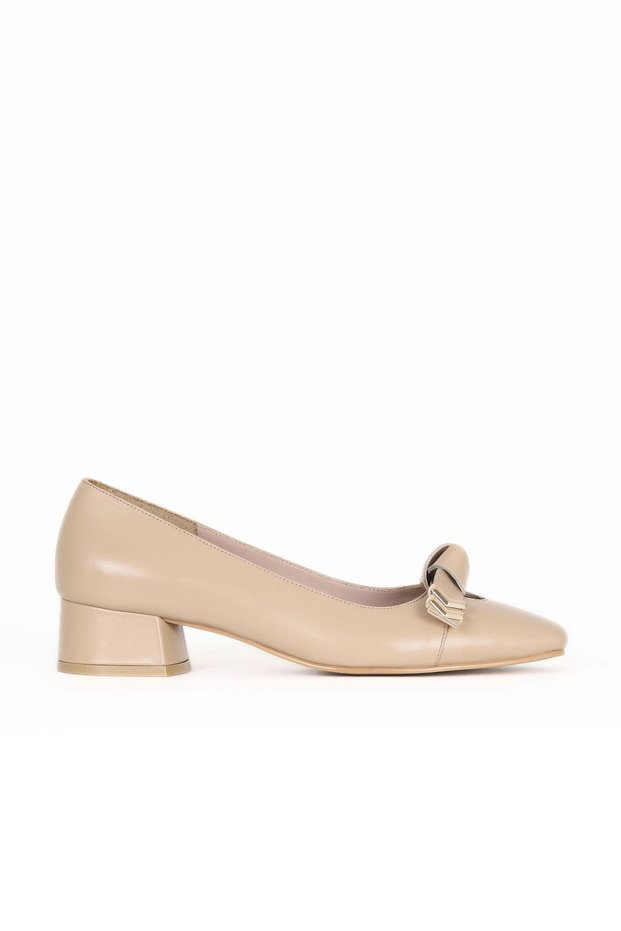 Camel Leather Women's Low Heel Shoes 33Wa0802