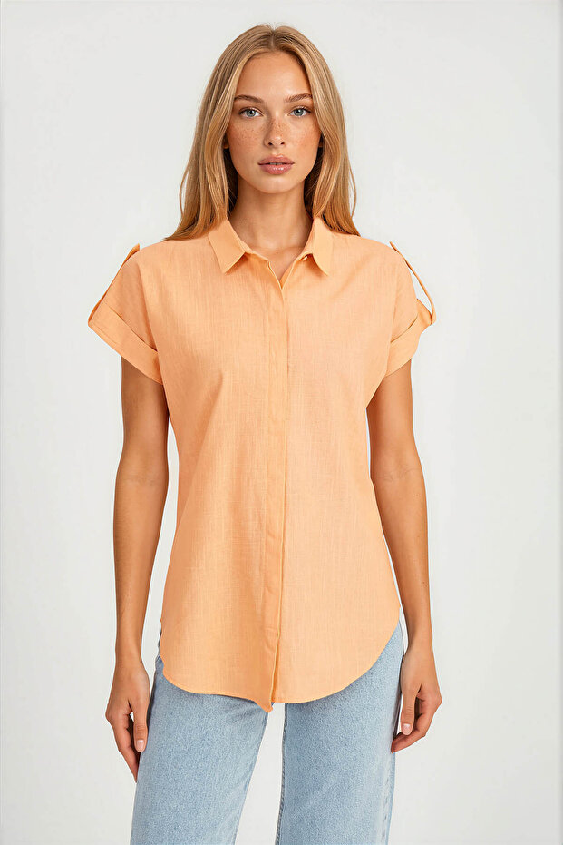 Short Sleeve Shirt with Sleeve Detail