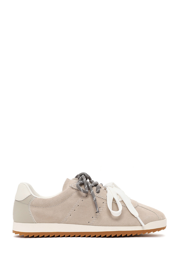 Women's Light Gray Lace-Up Suede Leather Sneaker 26Pfd431110