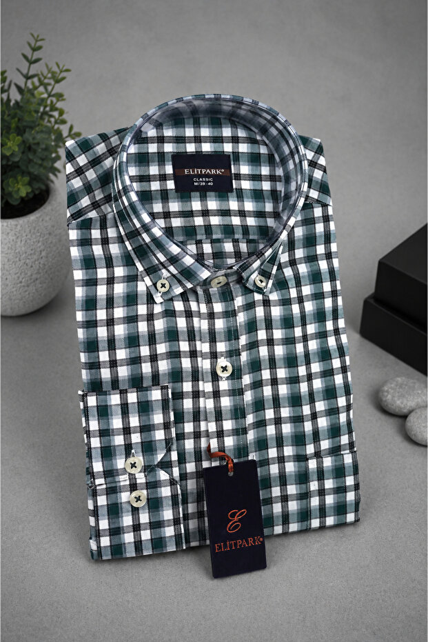 Urban Classic Green Plaid Long Sleeve Cotton Pocket Comfortable Fit Premium Men's Shirt