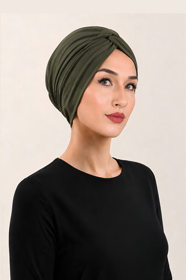 نموذج جاهز للقبعة الخارجية المعقودة باللون الكاكي ◆ مناسب للاستخدام اليومي ◆ التصميم العملي ◆ الحجاب الإسلامي