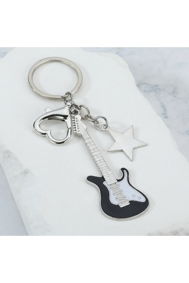 Black A Guitar Love Heart Key Chain for Men Women Star Sweet Keychain Cool Trendy Fashion Pendant Ro