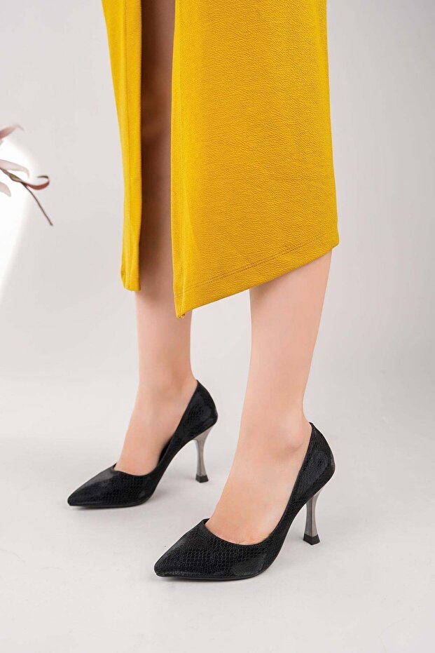 Özma 503 Black Heeled Women's Stiletto