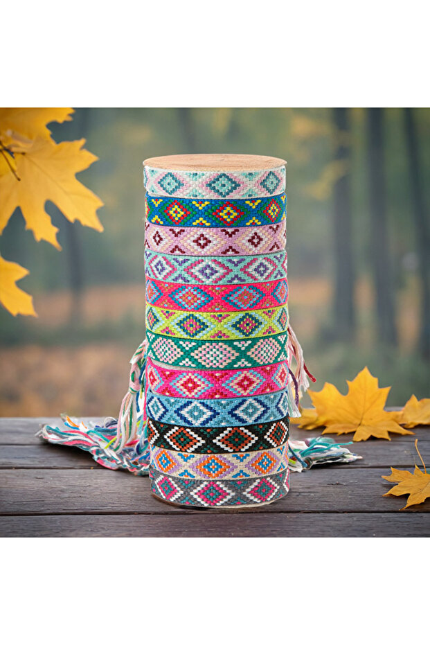 Style A-12Pcs 12Pcs/set The Bohemian Woven Bracelet Is Adjustable for Both Men and Women