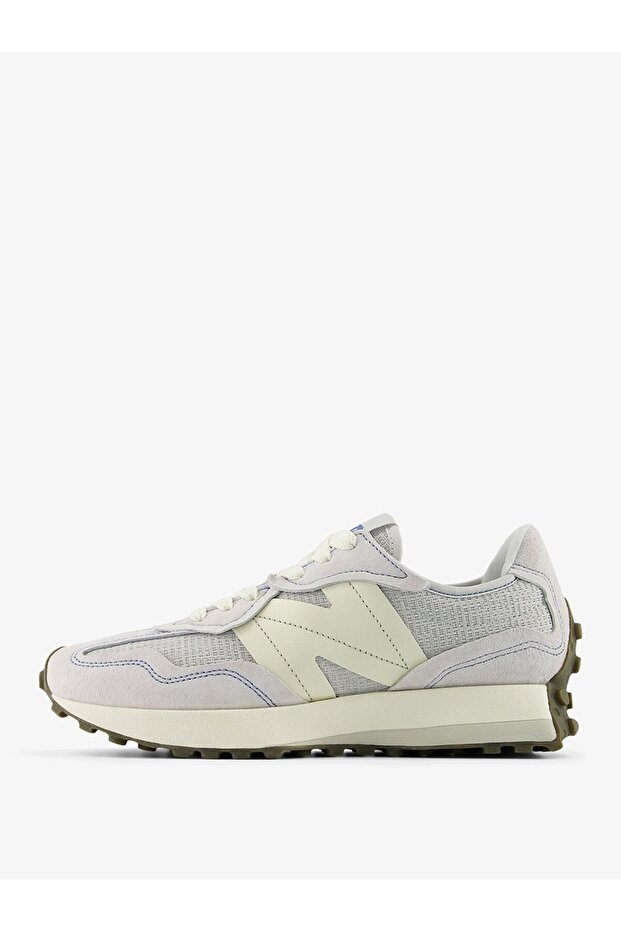 حذاء رياضي 327