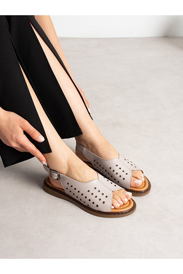 Orvessa Gray Genuine Leather Women's Sandals