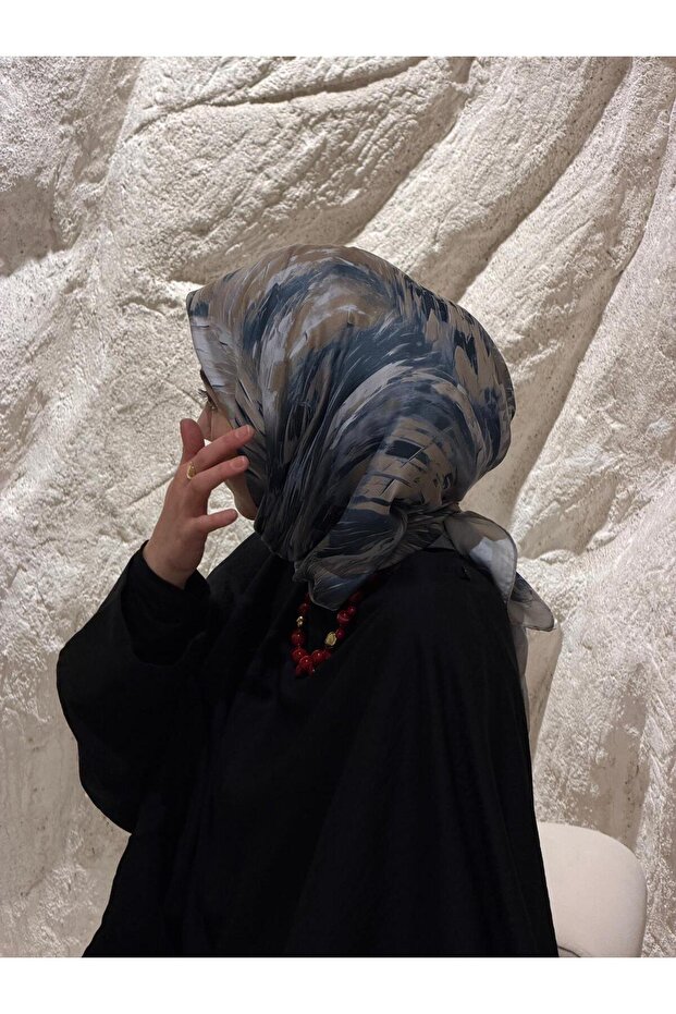 وشاح قطني ناعم بنمط لارا - رمادي