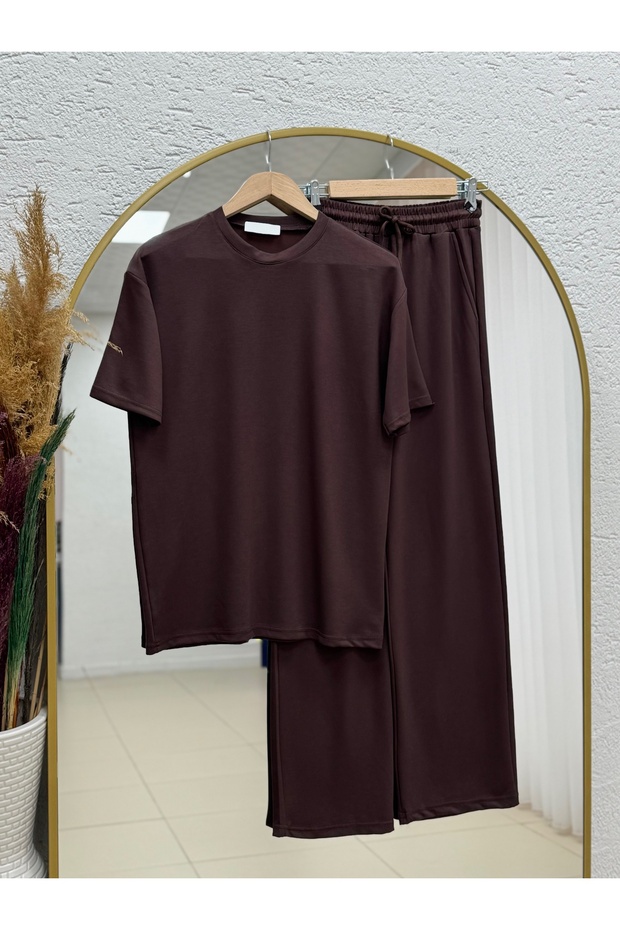 طقم بناطيل بورا كبير الحجم مكون من قطعتين - CI2547 بني