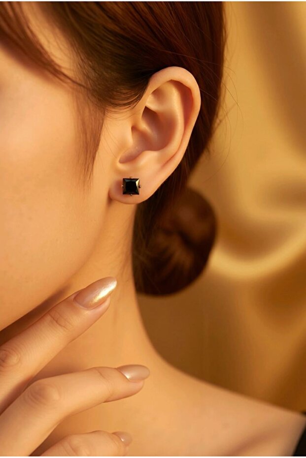 Figured Silver Color Unisex Dot Earrings