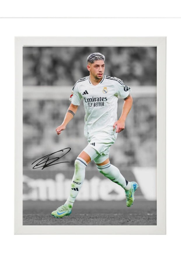 Federico Valverde Real Madrid Printed Autograph - Framed Poster 30x40cm - Football Memorabilia, Soccer Collectible, Gift for Fans , Man Cave