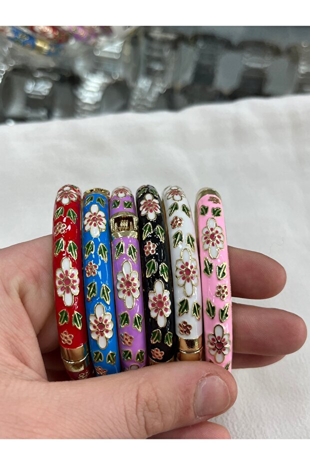 Steel Enameled Color Flower Clamp