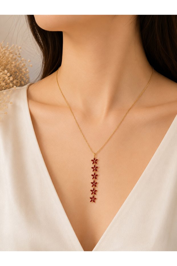 Red Flower Stone Pendant Necklace Elegant Gold Detailed Women's Necklace