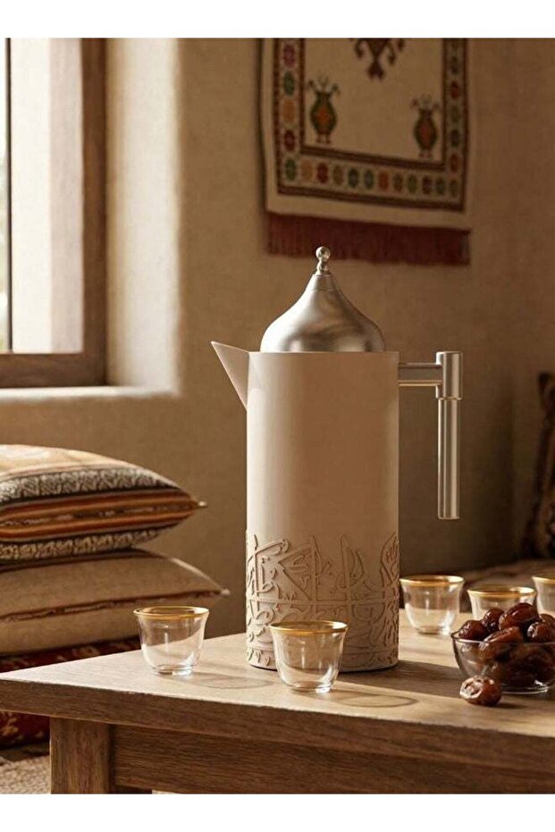 قارورة للشاي/القهوة بيج/فضي سعة 1.0 لتر مع زجاج بوروسيليكات من الداخل