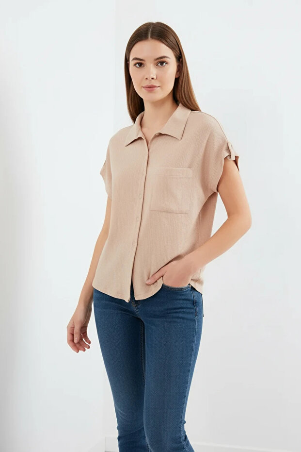 Women's Short Sleeve Textured Biscuit Shirt