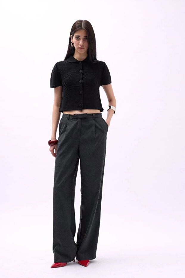 Baby Collar Buttoned Blouse - 3