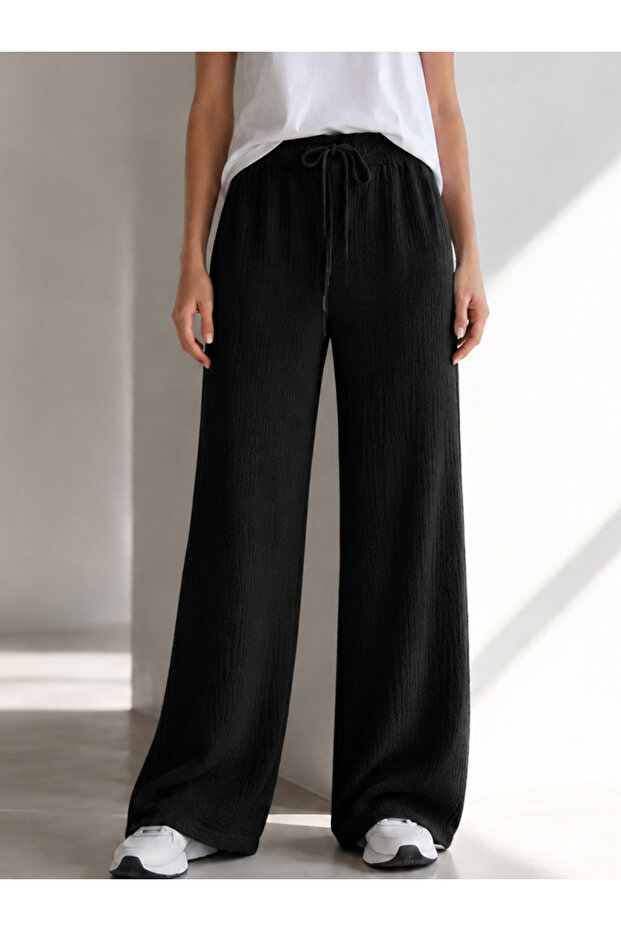 Women's Black Wrinkled Fabric Wide Leg Pants