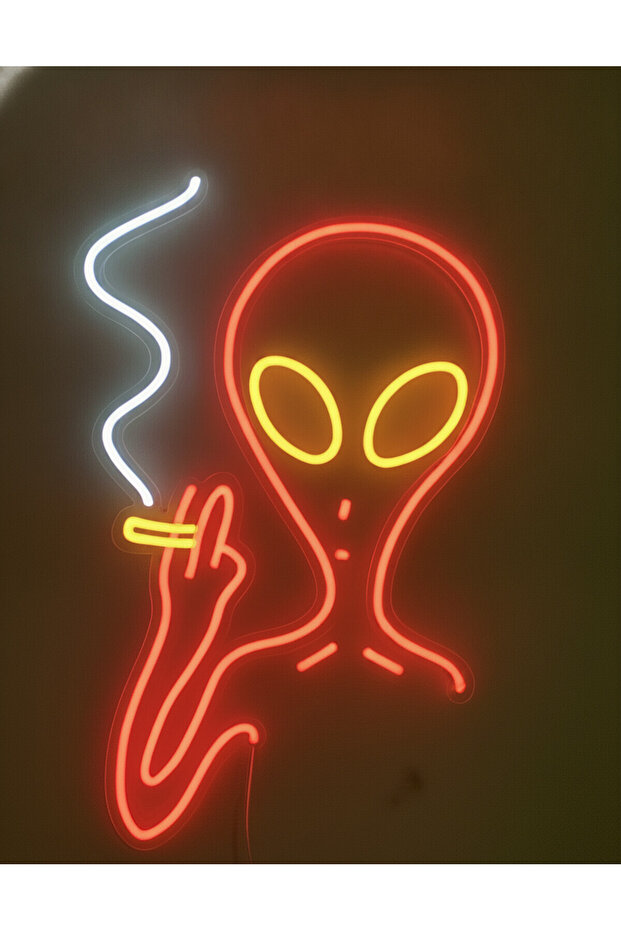 Uzaylı Figürü LED Neon Tablo | Pop Culture Duvar Dekoru | Pleksi Aydınlatmalı Genç Odası Tablosu - 7