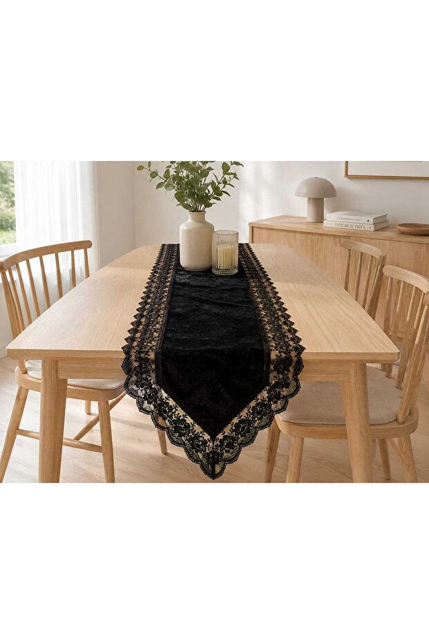 Velvet Lace Detailed Tablecloth Runner