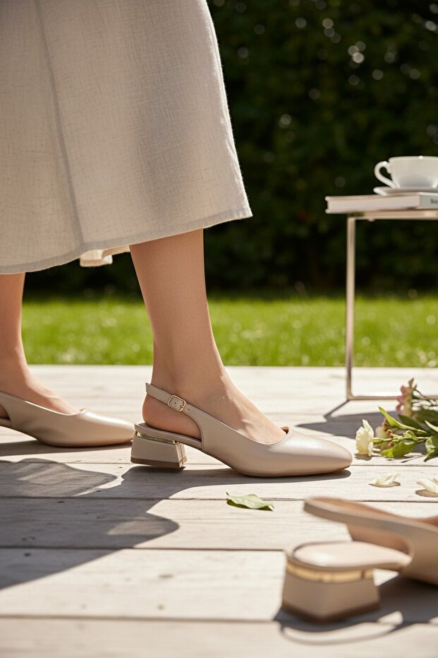 Women's Matte Beige Classic Heeled Shoes