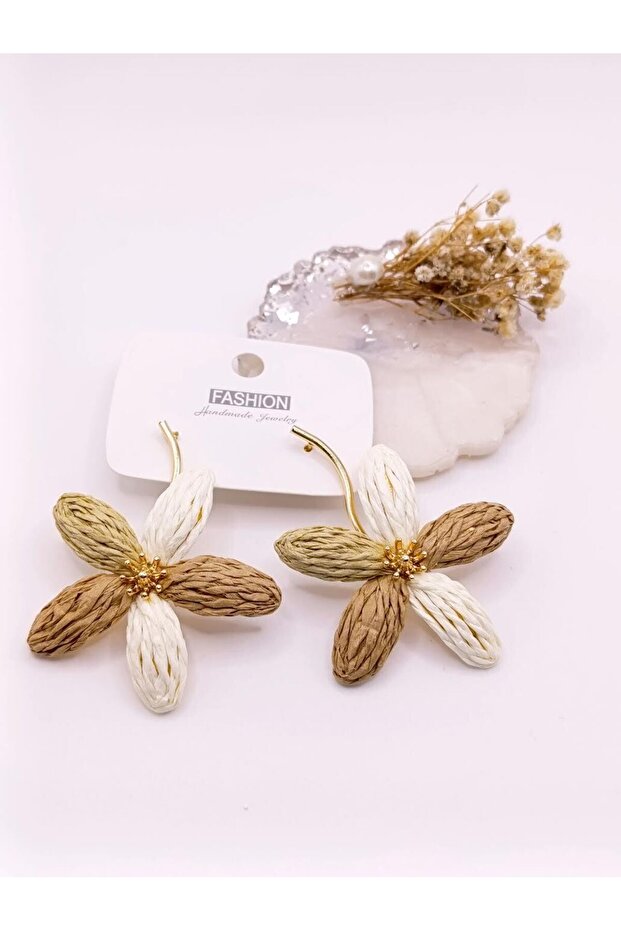 Beige Toned, Wicker Flower Earrings