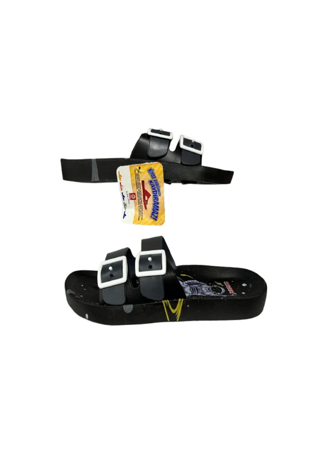 - Boys' Figured Double Buckle Non-Slip Sole Daily Slippers