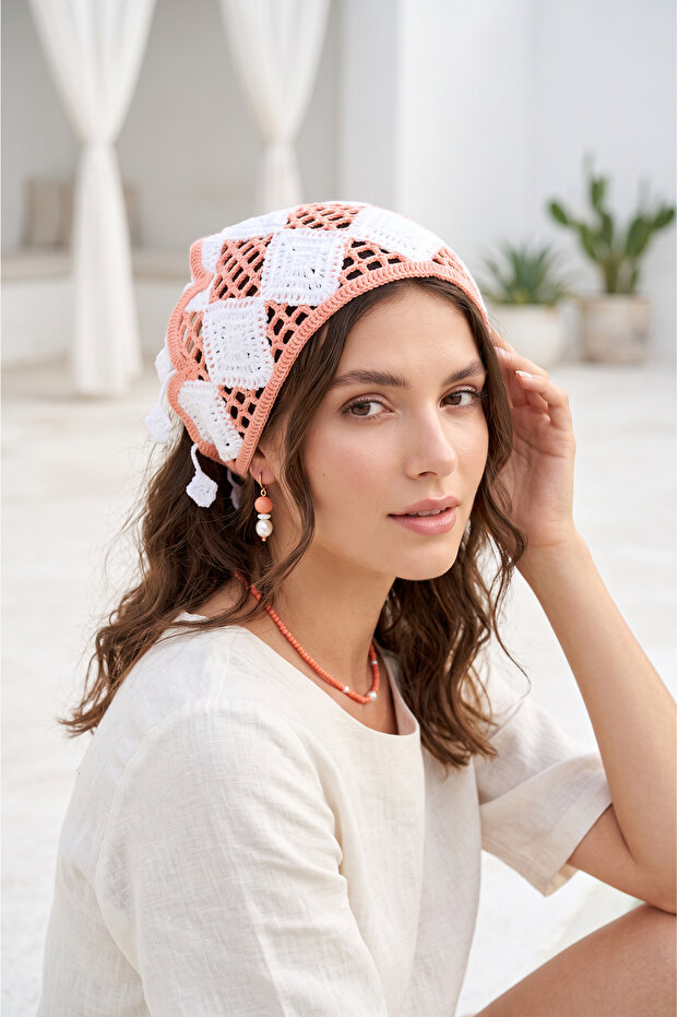 Square Patterned Tasseled Lace Women's Bandana