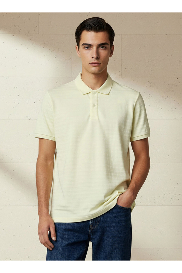 TEXTURED POLO SHIRT