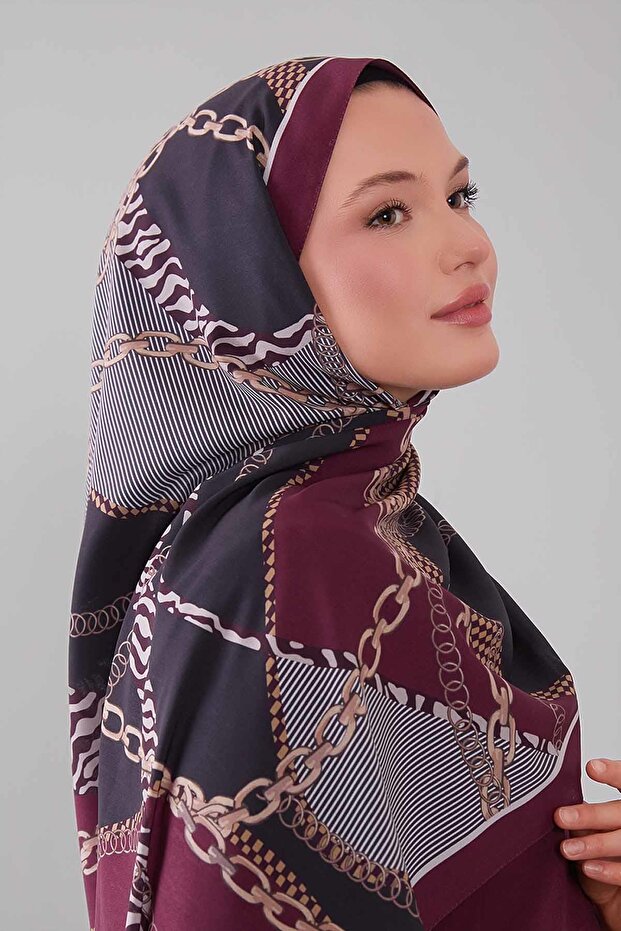 شال موس كريب بنمط سلسلة ذهبية من موردوم