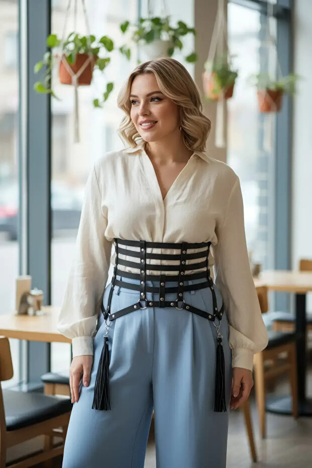 Plus Size Black Women's Corset Belt Tassel and Chain Detailed Leather