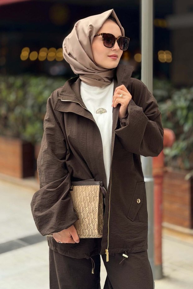 Vespa Raglan Sleeve High Collar Zippered Bomber Jacket