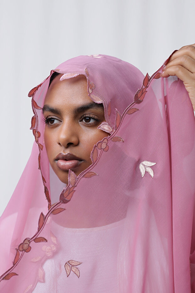 Embroidery Hijab – Elegant Embroidered Modest Hijab for Women