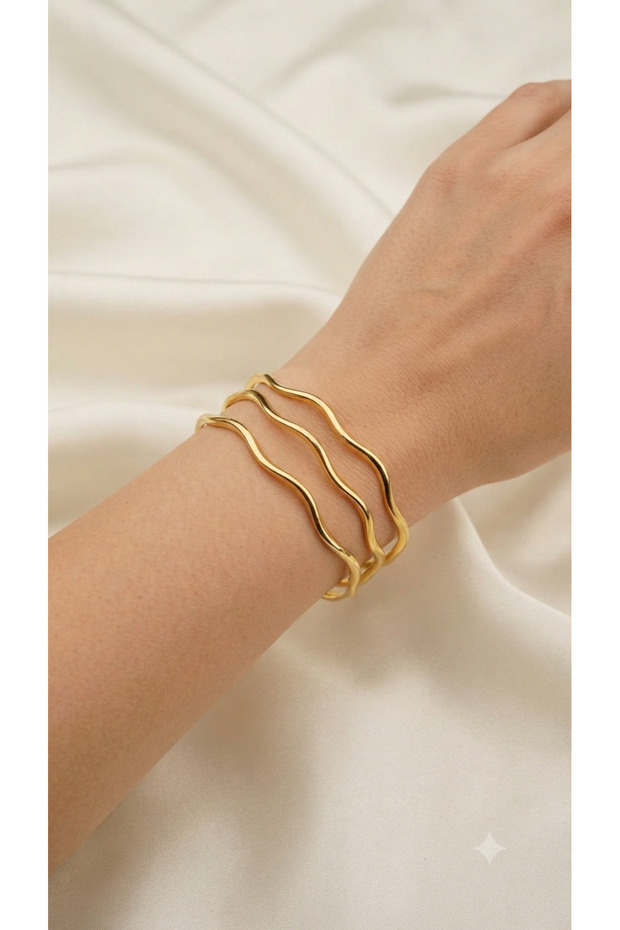 Gold Wavy Minimal Steel Bracelet – Women's 3-Piece Look Stainless Steel Bracelet
